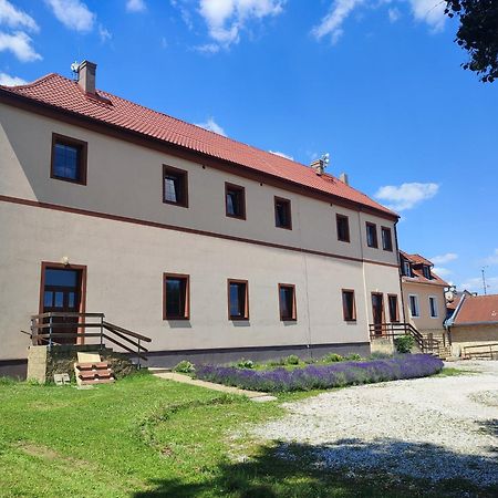 Zamecek Cerov Apartment Jicin Exterior photo